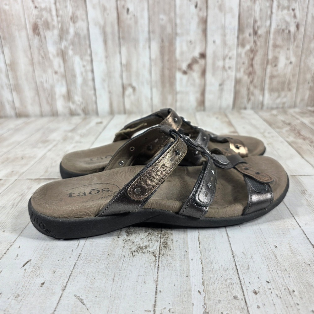 Taos 13007H Womens Metallic Leather Studded Medallion‎ Slide Sandals Size 6
